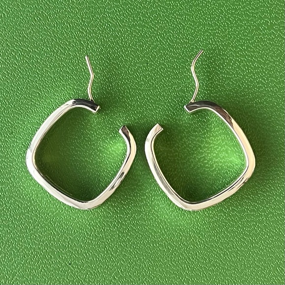 Tiffany & Co. T & CO 1837 Square Narrow Cushion Hoop Earrings - Picture 2 of 8